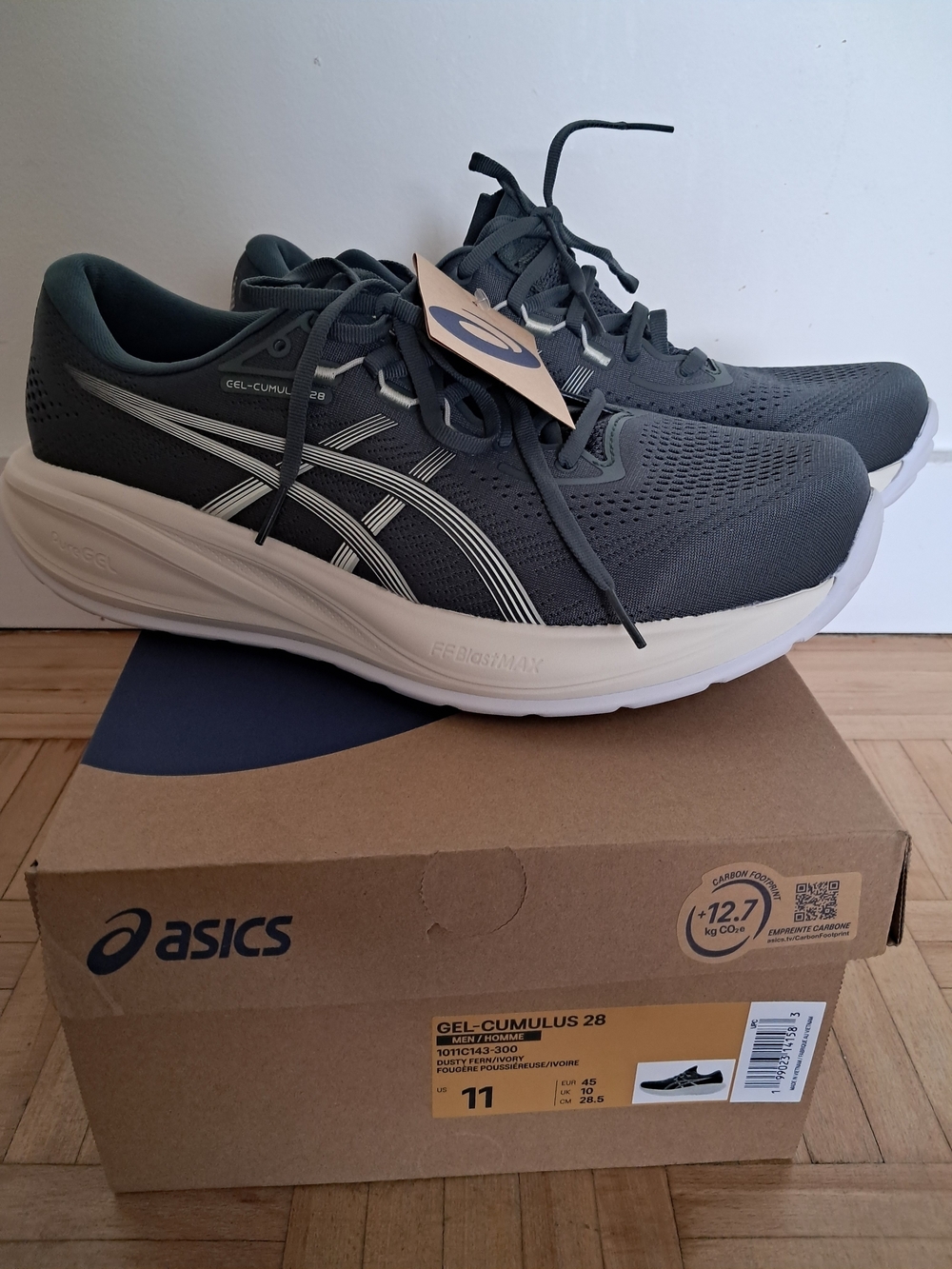 ASICS Gel-Cumulus 28 Men's Running Shoes - Size 11 - Brand New